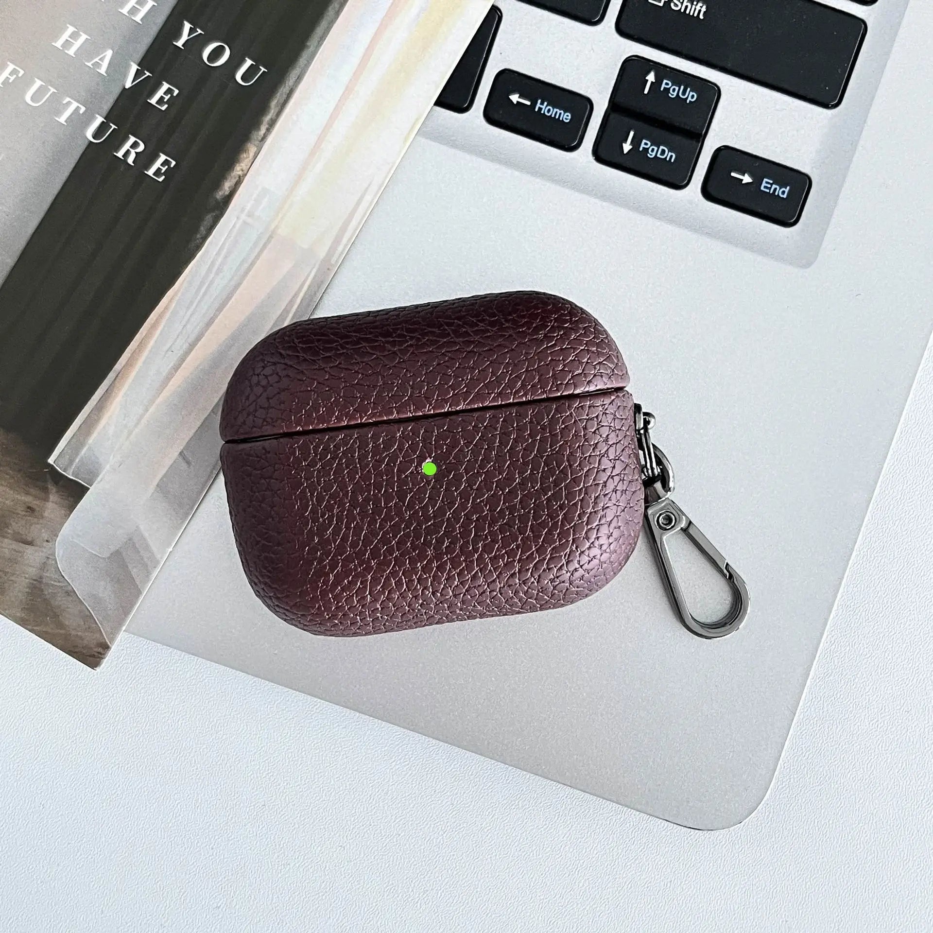 Étui AirPods en Cuir Signature - Initiales Personnalisées